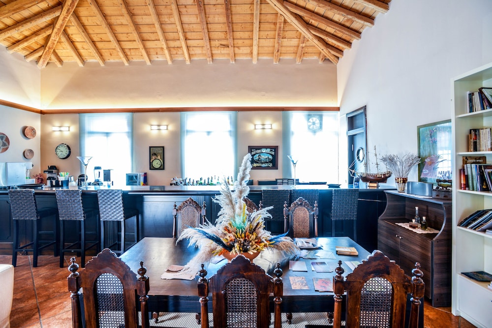 Varos Village Boutique Hotel 33/49