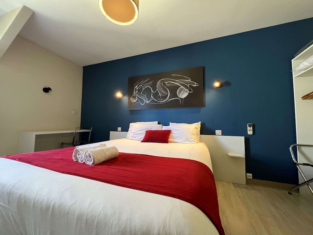 P Tit Dej Hotel Niort 13/58