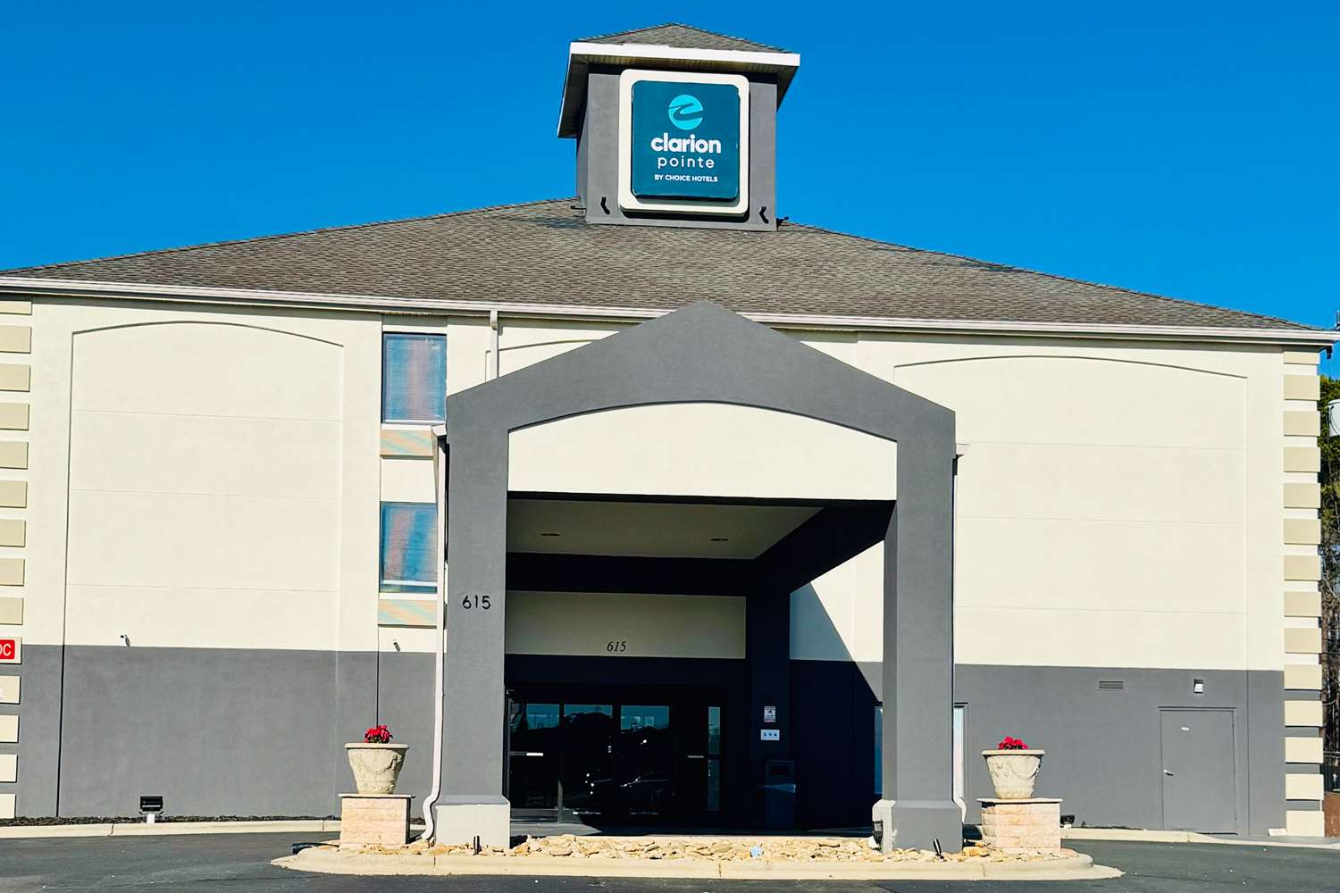 Clarion Pointe Albemarle 2/59