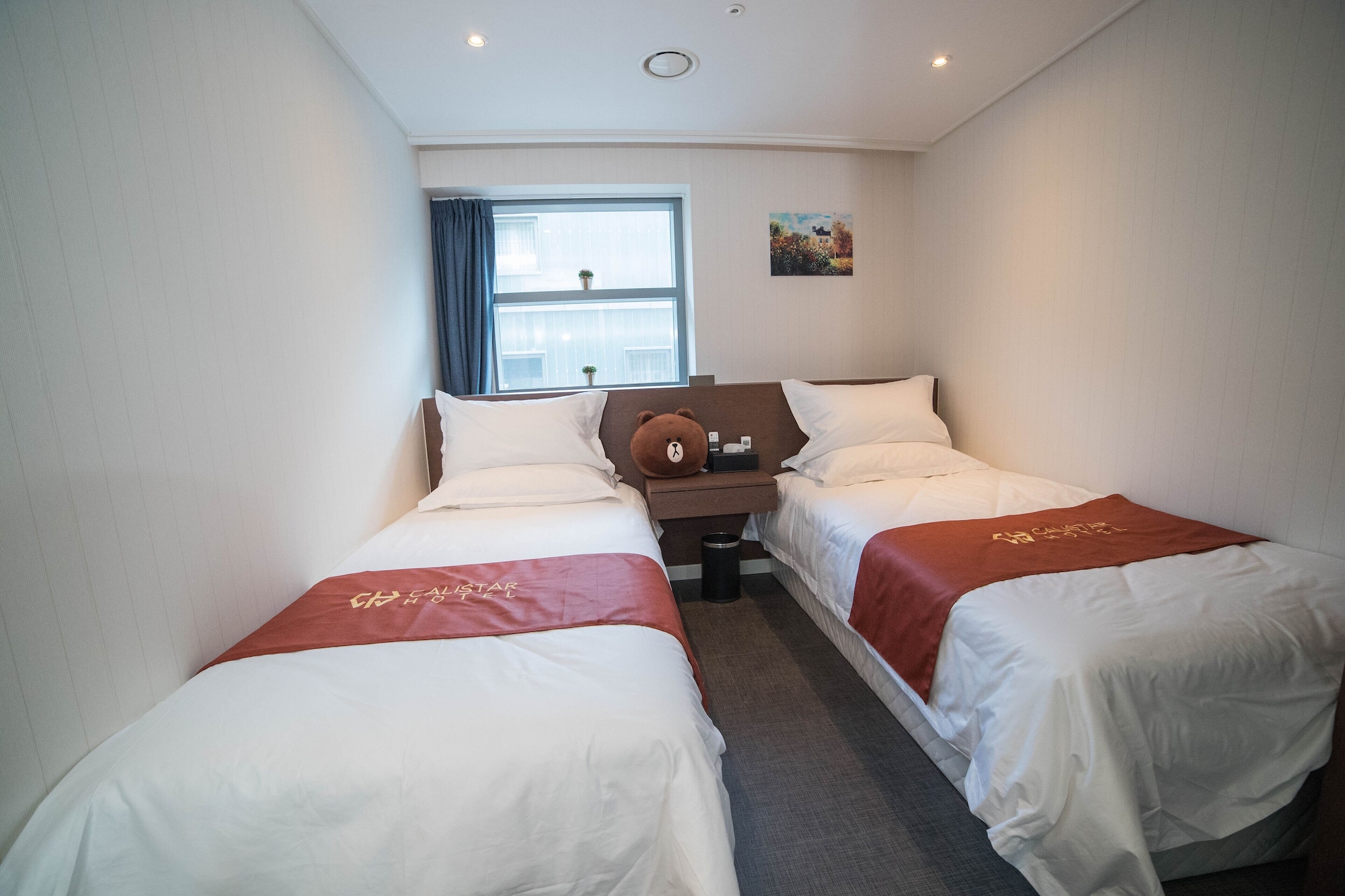 ROOM, TWIN BEDS, PRIVATE BATHROOM