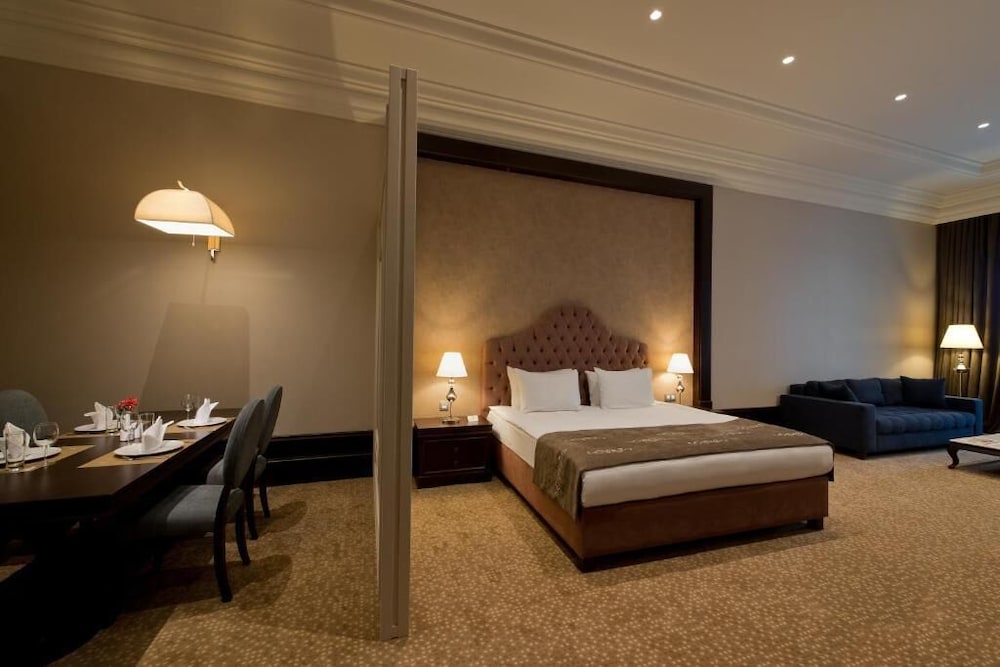 Vialand Palace Hotel 25/70