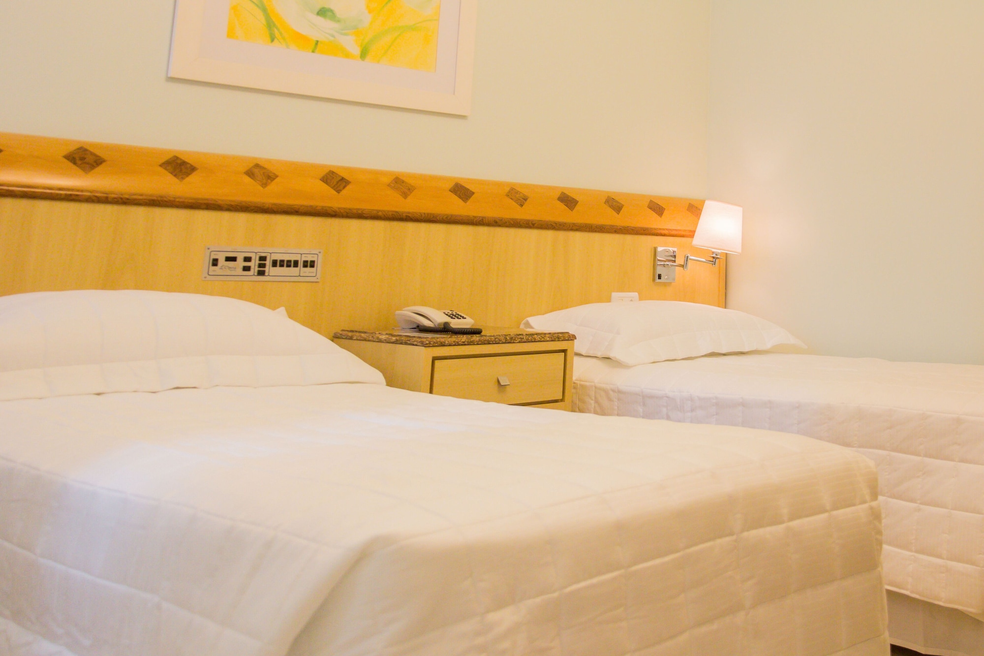 STANDARD, TWIN BEDS