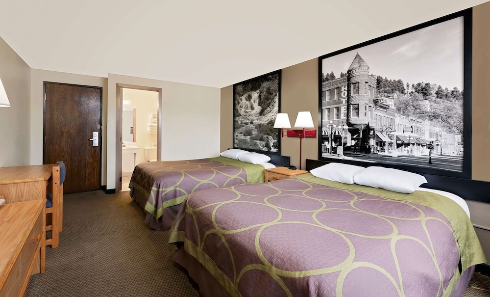 Suite, 2 Queen Beds, Fairbridge Inn And Suites 3/8