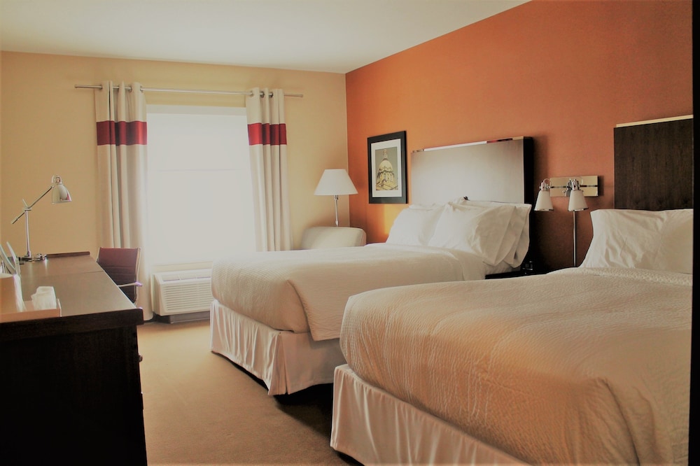 FOUR POINTS BY SHERATON GRANDE PRAIRIE 16/36