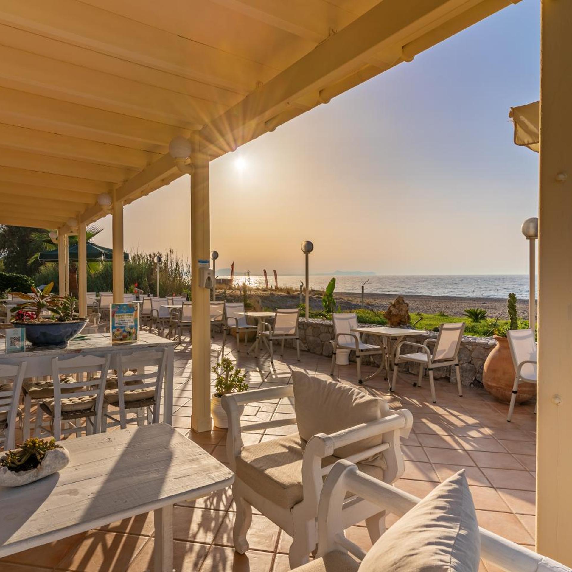 Kathrin Beach Hotel 76/95