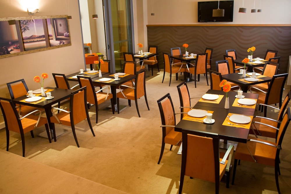 ALEXANDROS BOUTIQUE HOTEL 48/70