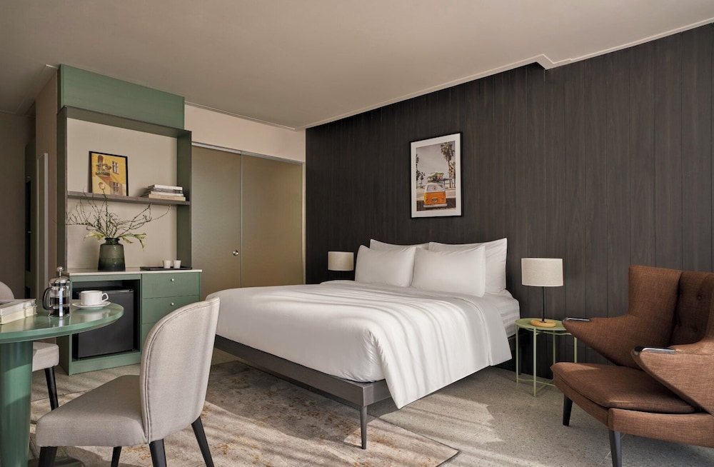 M Village Hotel Ly Tu Trong, a brand of Modern Village Lifestyle 9/35
