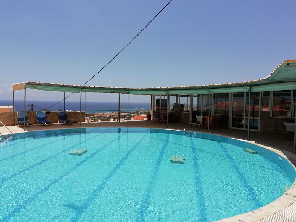 Creta Suites 42/70