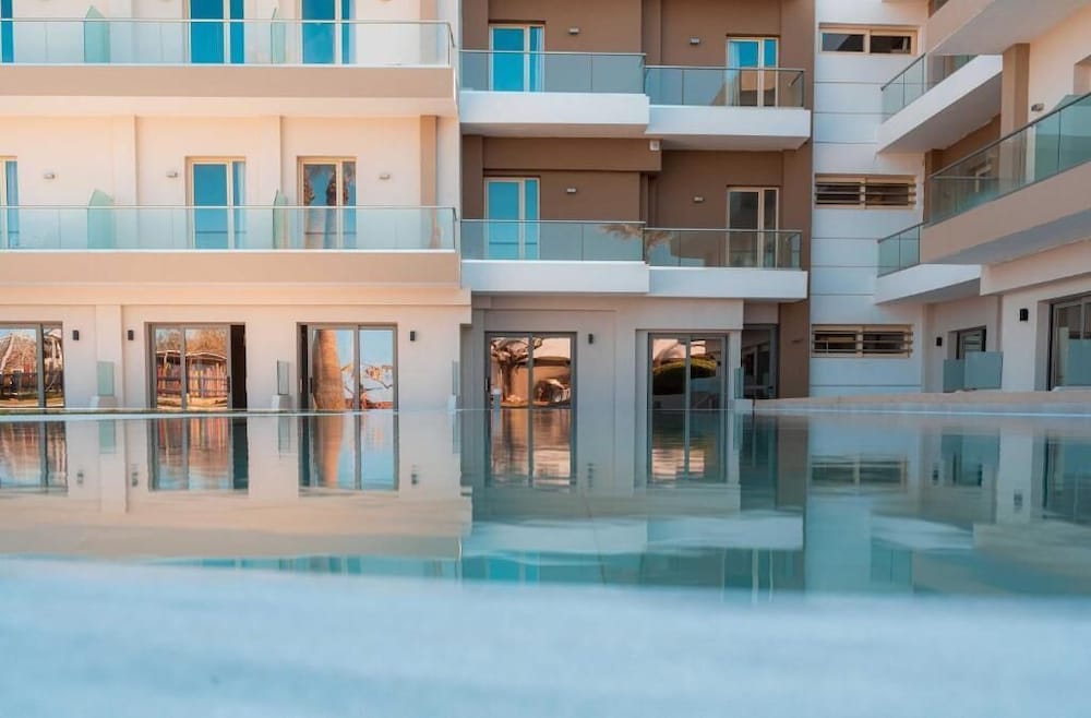 Malia Bay Beach Hotel And Bungalows in MALIA