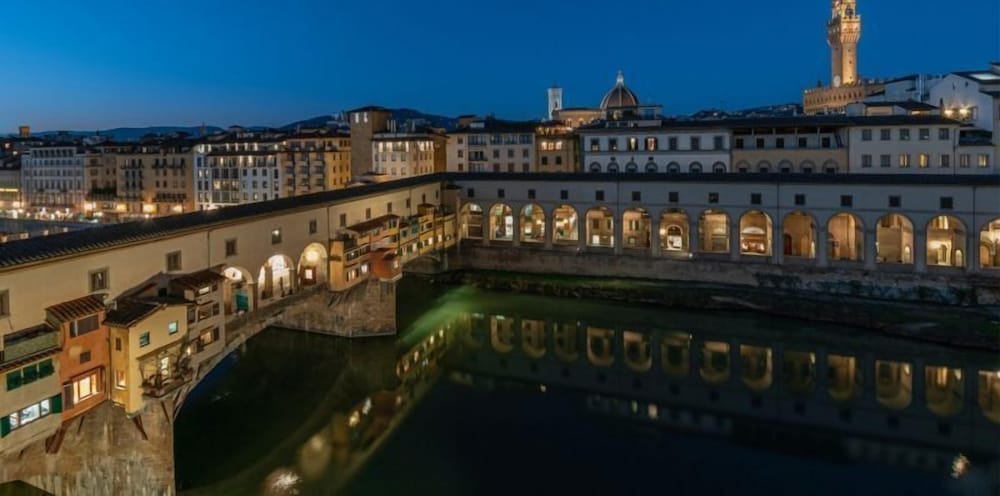 Dreams Over Ponte Vecchio 1/34