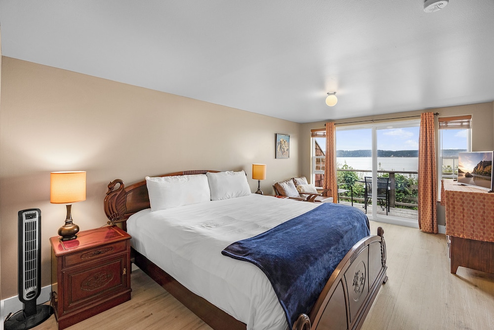 Camano Island Inn 21/67