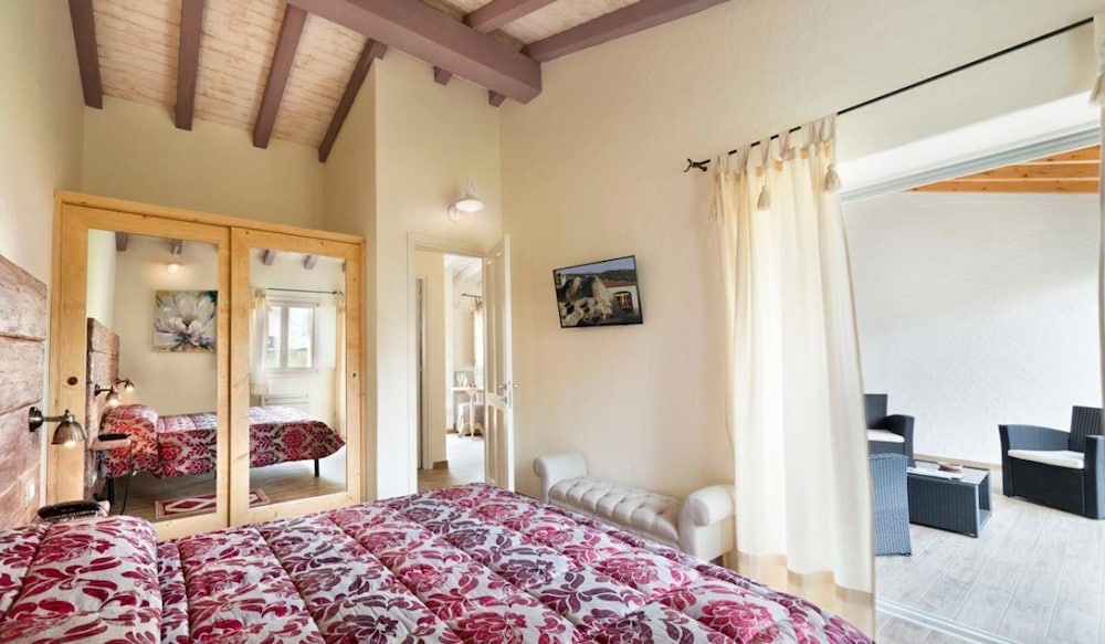 Tenuta Pilastru 23/45