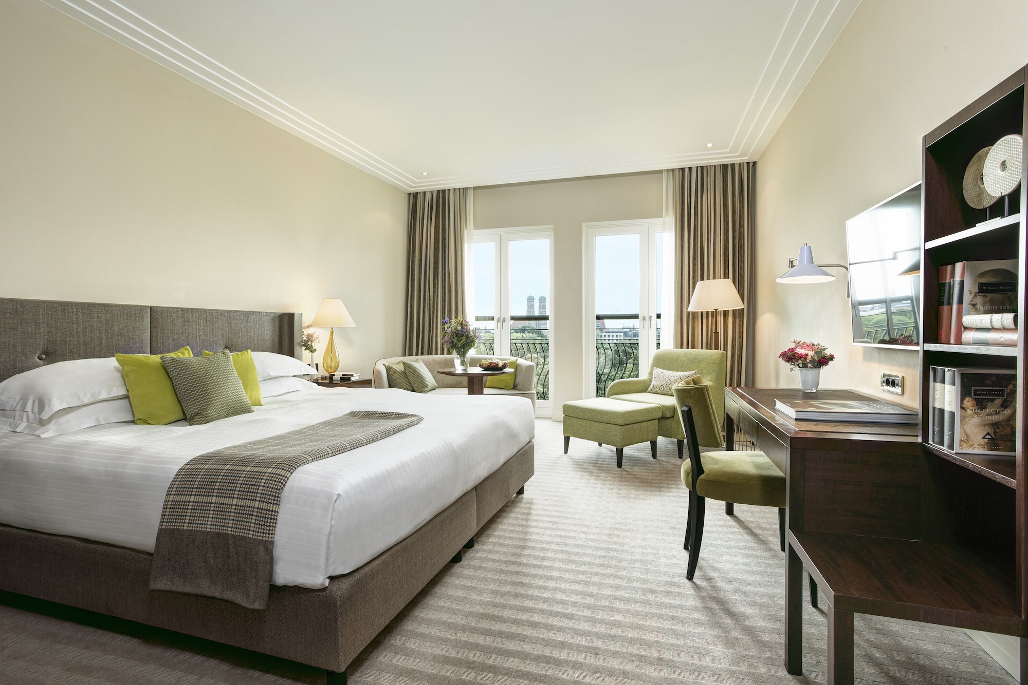 Deluxe, King Bed, Park View, ROCCO FORTE THE CHARLES HOTEL 6/10