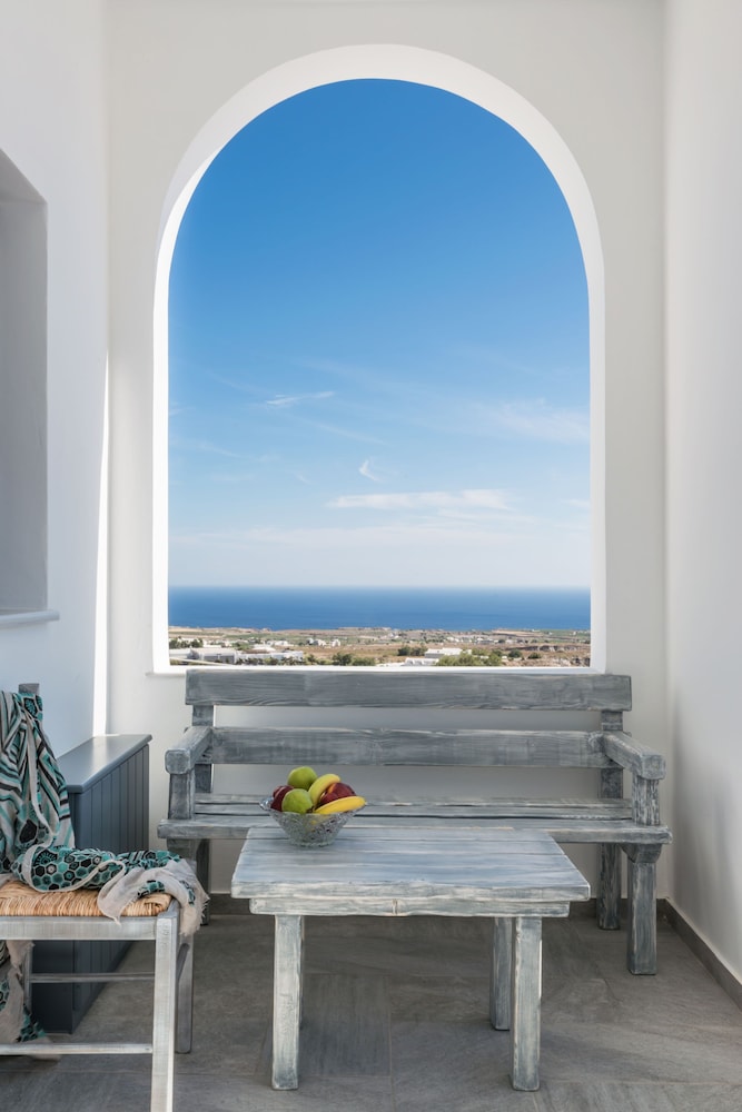 Aspronisi Luxury Villa 23/30