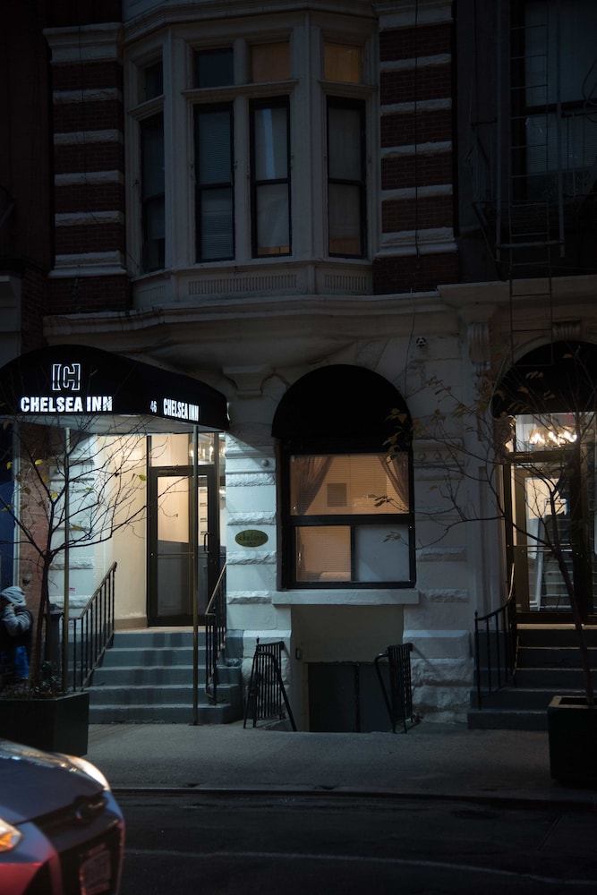 Chelsea Inn 3/70