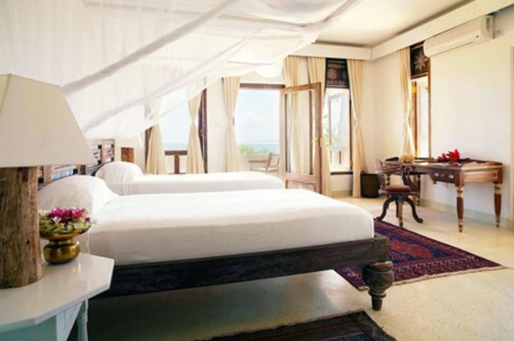THE MAJLIS RESORT 25/78