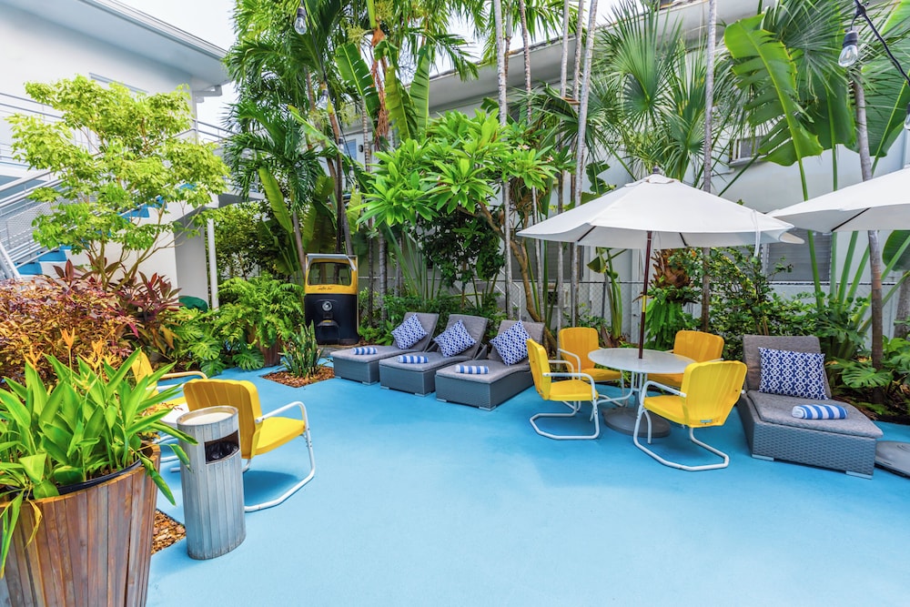 Seaside All Suites Hotel 16/27