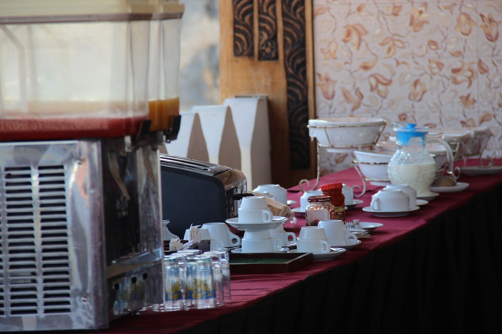 Al-Minar Hotel 27/30