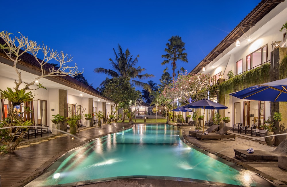 Ubud Raya Boutique Hotel 63/66