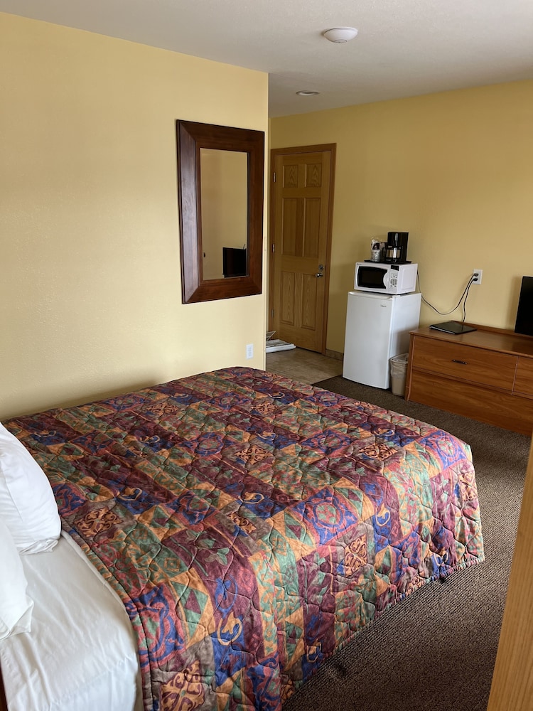 All Star Value Inn 14/74