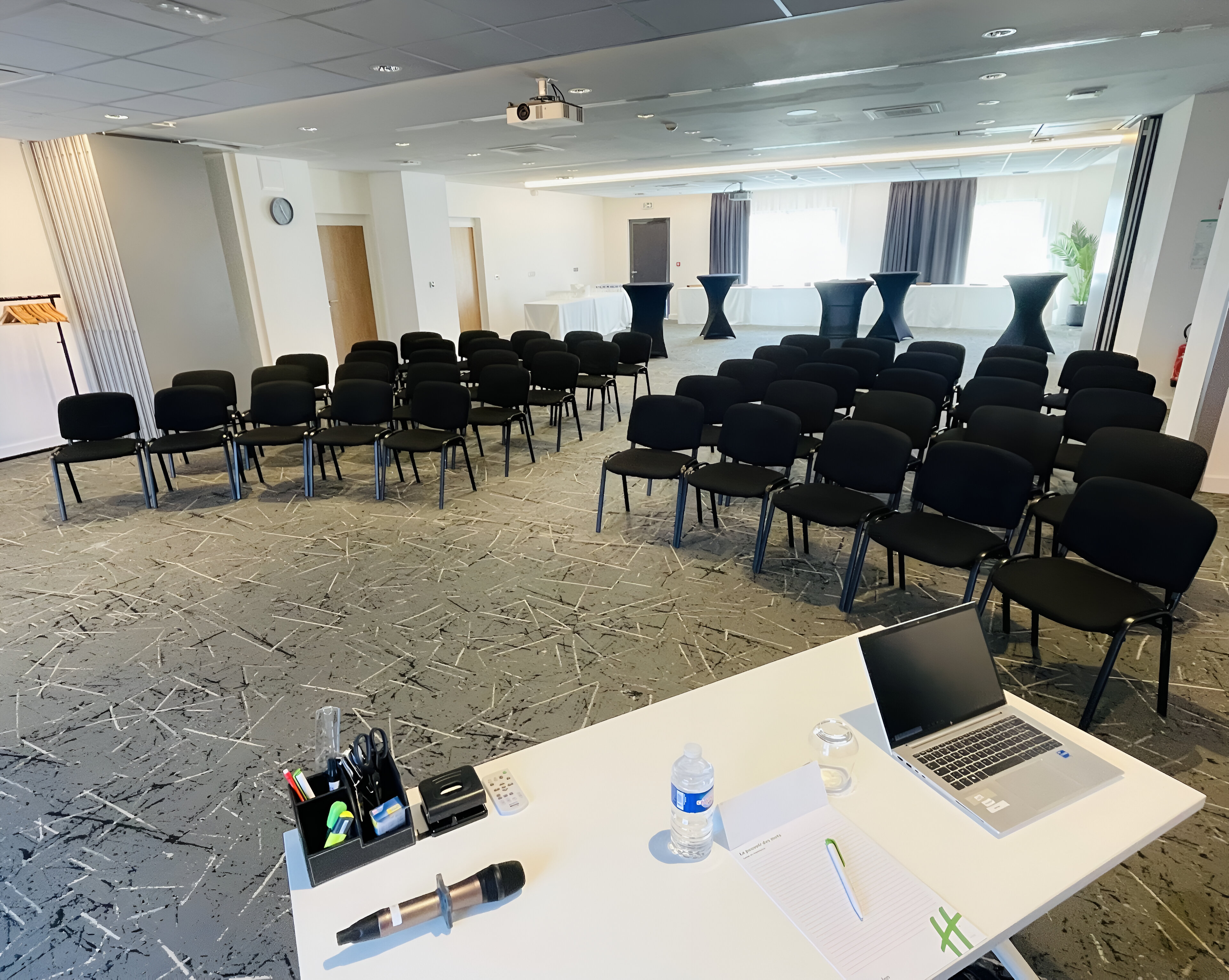 Holiday Inn Dijon Sud Longvic 37/45