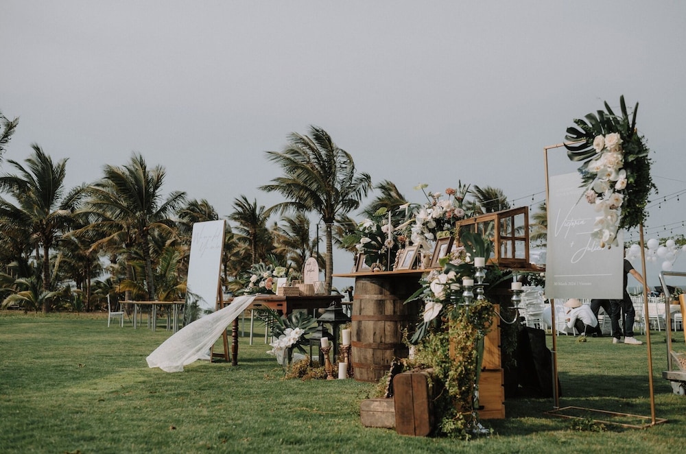 Bliss Hoi An Beach Resort and Wellness 27/49