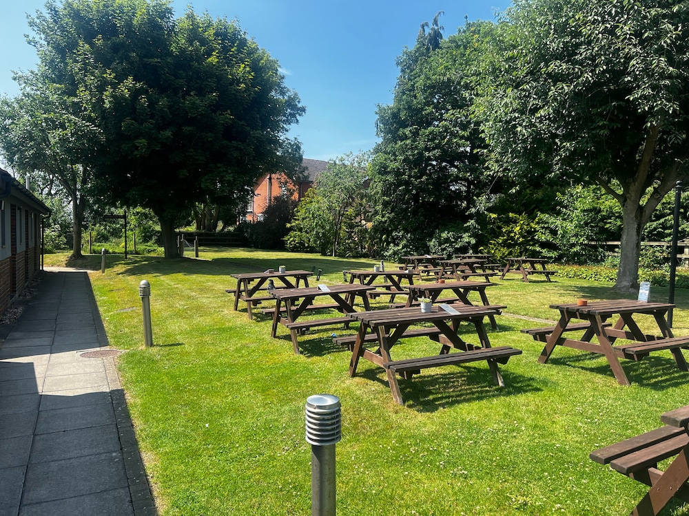 The Carrington Arms (Moulsoe) 32/46