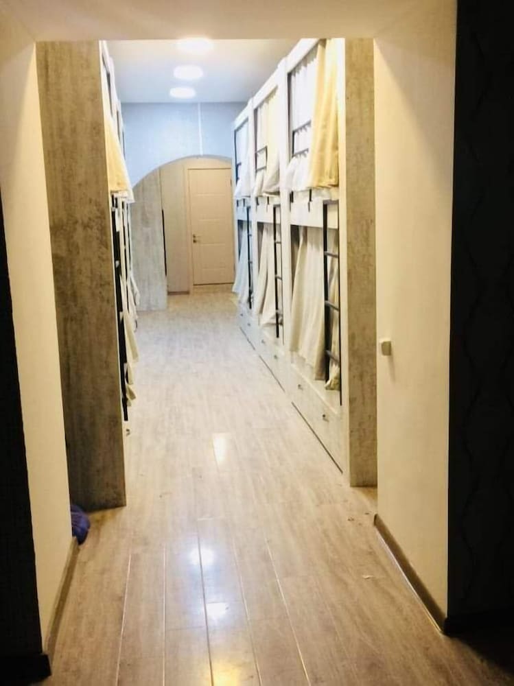 Blossom Hostel 41/42