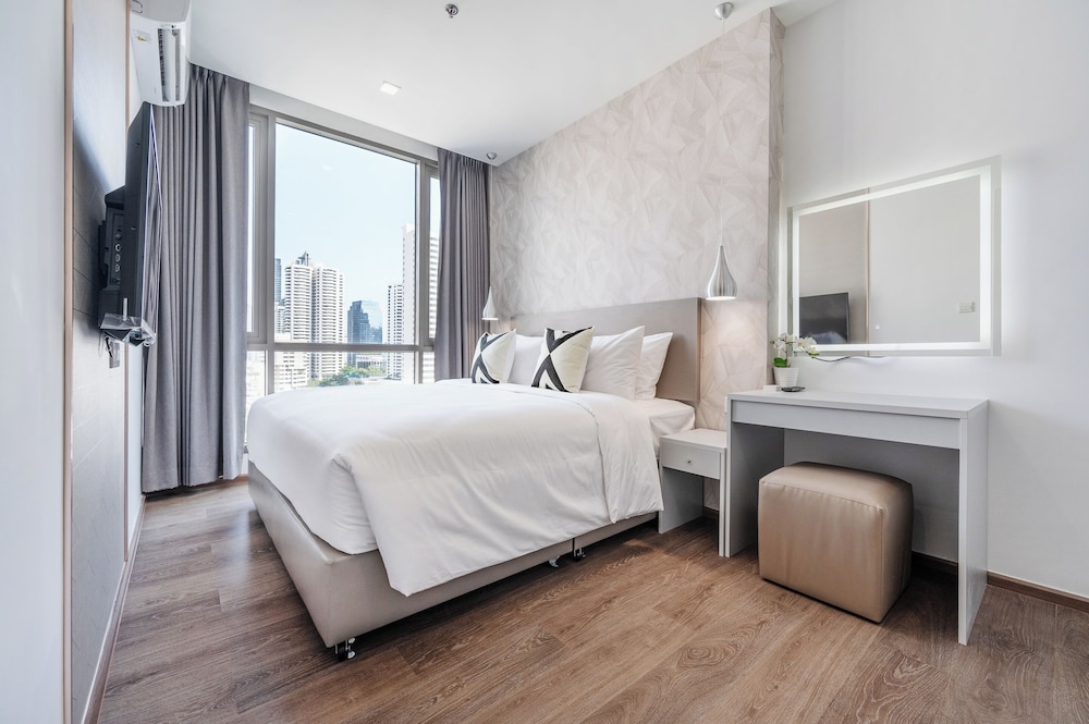 The Rich Residence Sukhumvit Nana 21/50