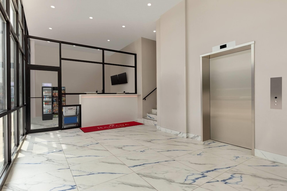 Ramada by Wyndham Brooklyn Empire Blvd 5/50