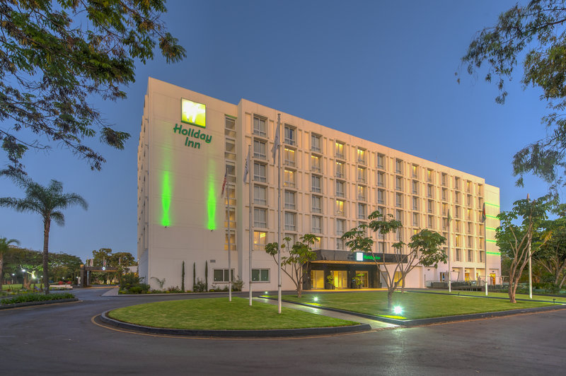Holiday Inn Lusaka 1/50