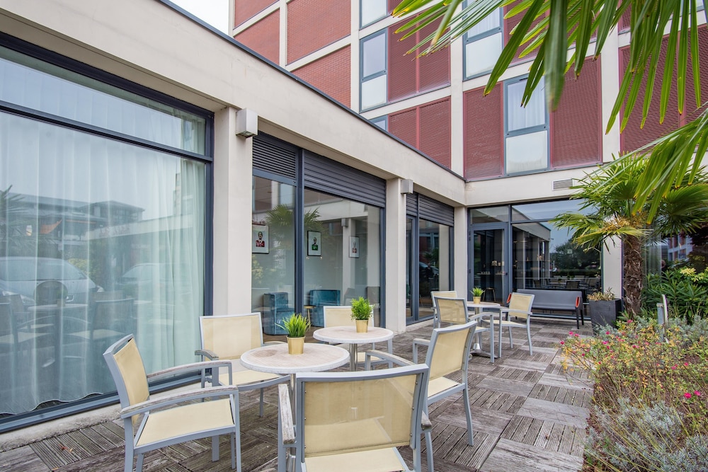 Brit Hotel Du Stade 5/46