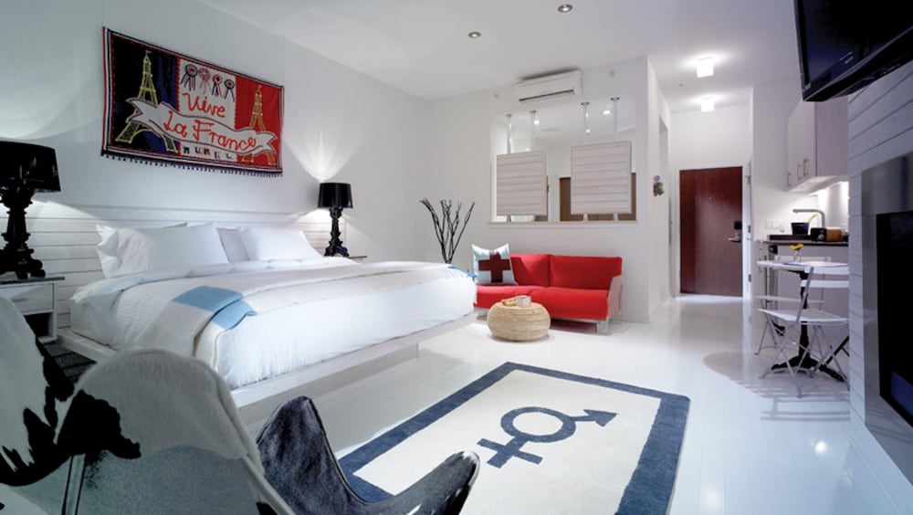 Bungalow Hotel 21/71