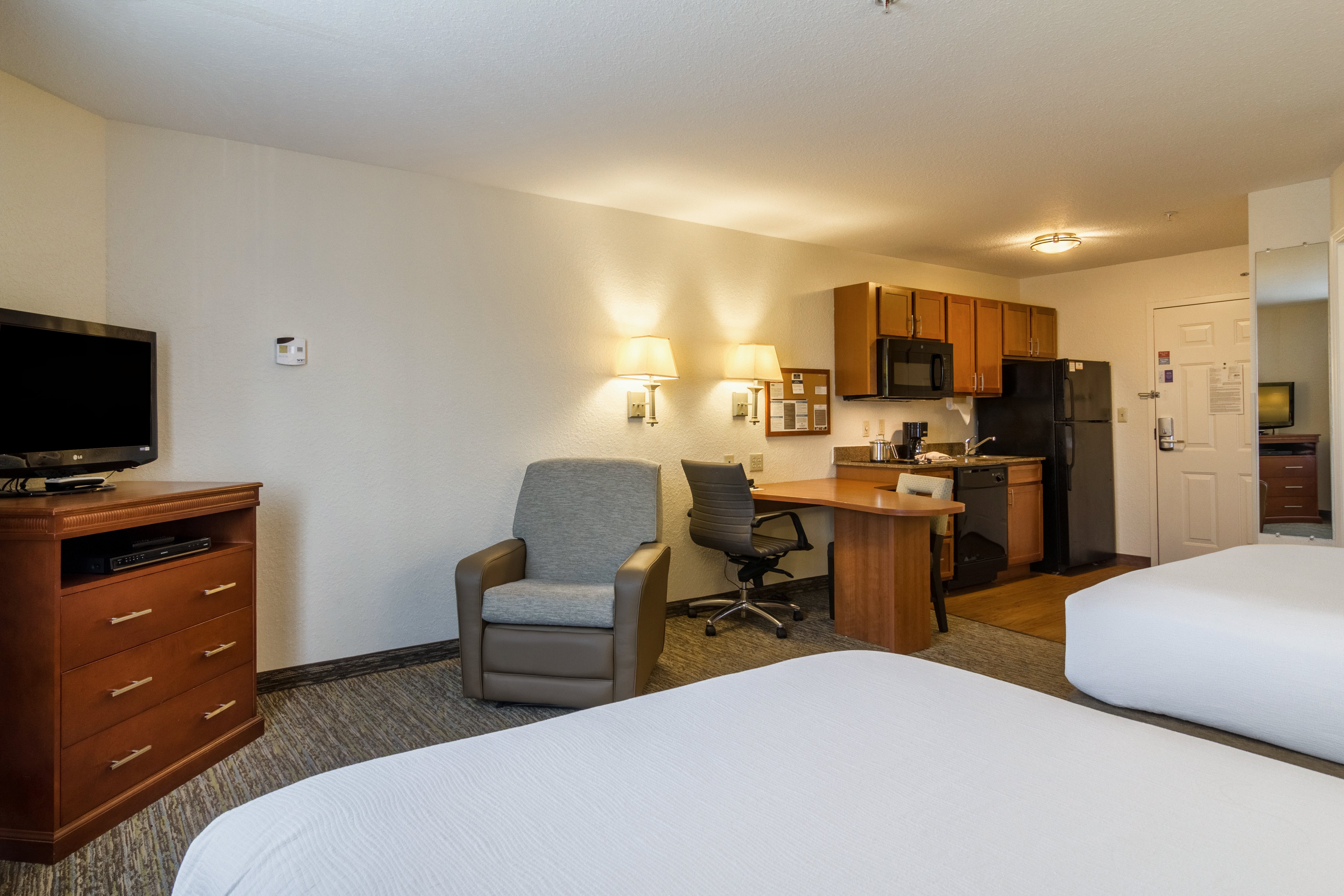 جناح استوديو بسريرين مزدوجين، Candlewood Suites Jacksonville East Merril Road 2/4