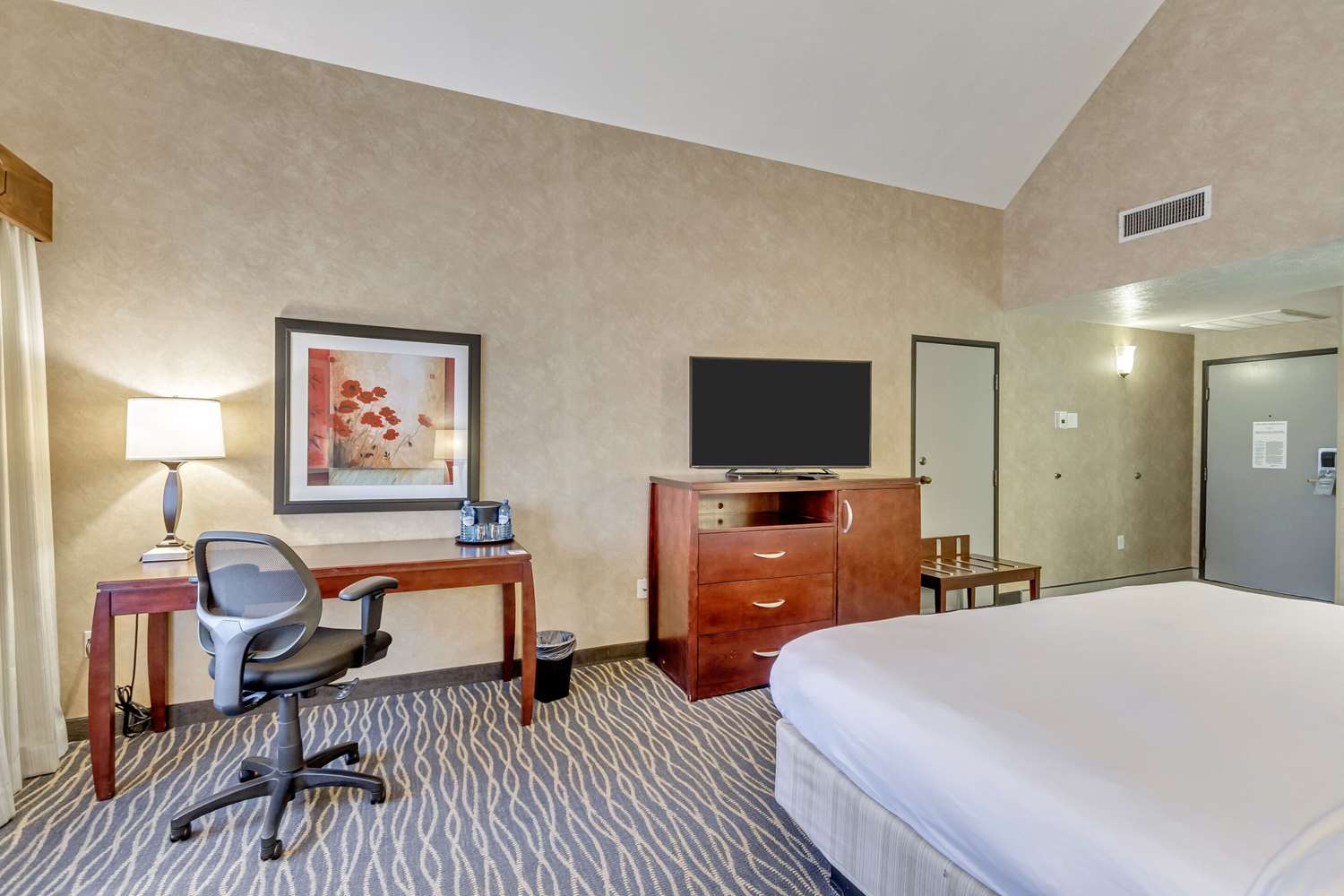 Radisson Hotel Salt Lake City Airport 5/17