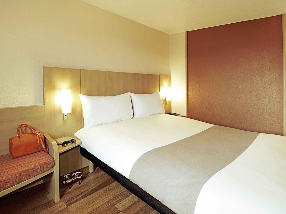 Ibis Brussels Waterloo 32/79