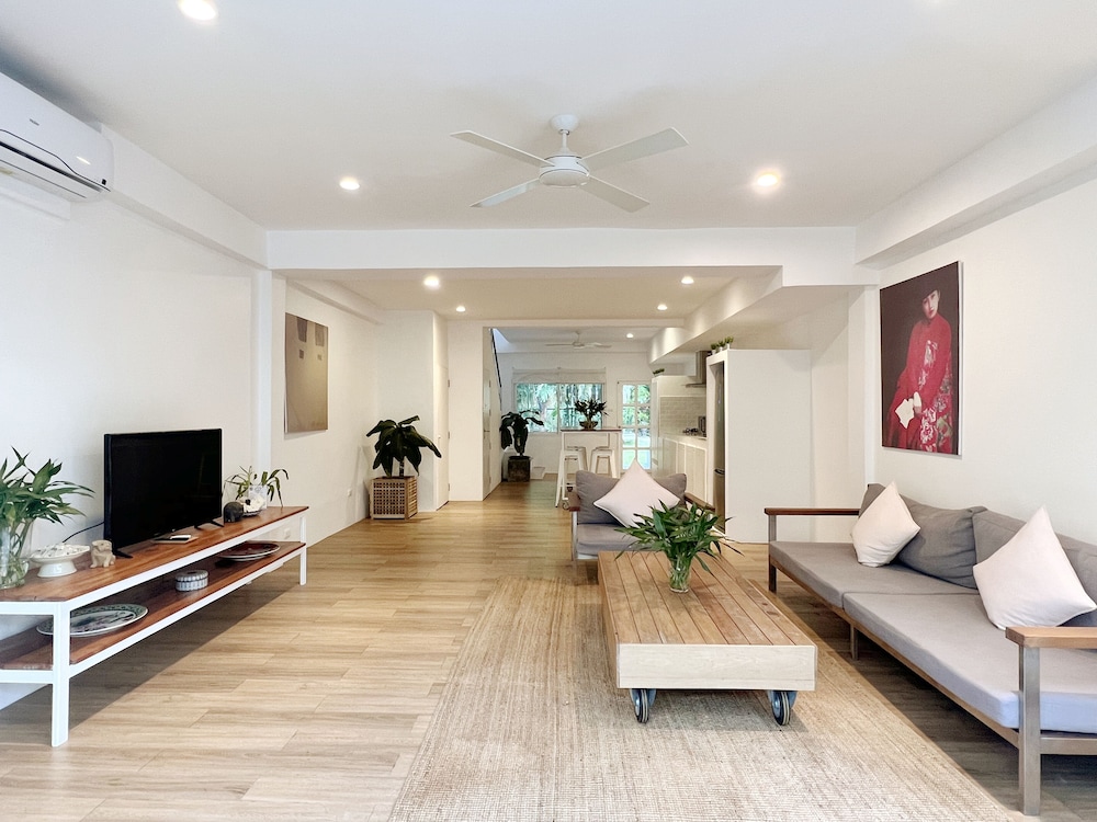 Isara Khao Lak 27/50