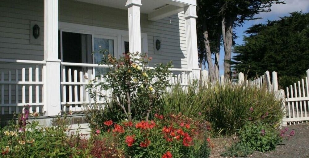 MacCallum House Inn 22/25