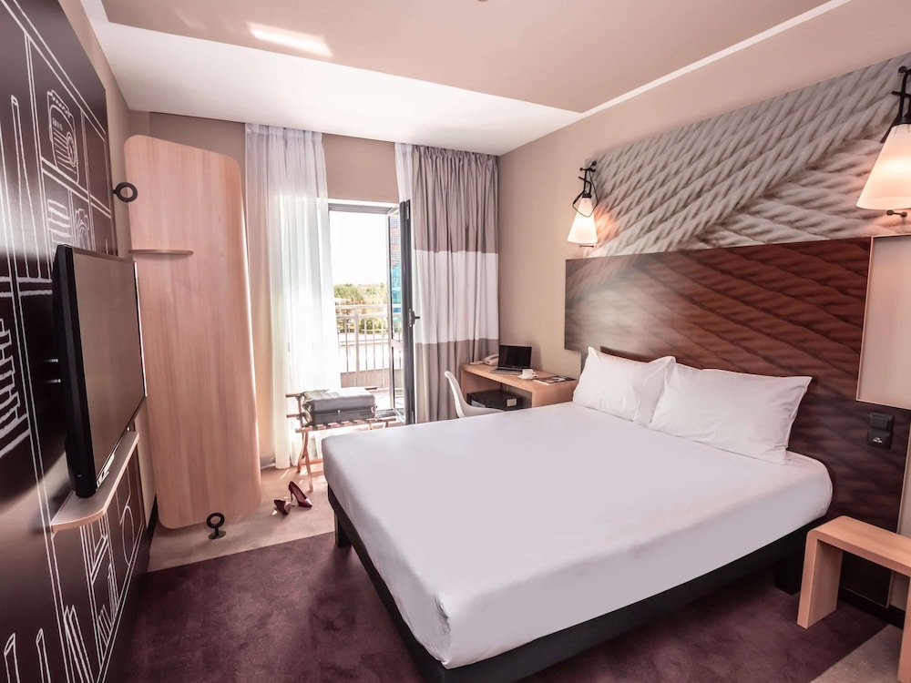 ibis Aktobe Hotel 9/50