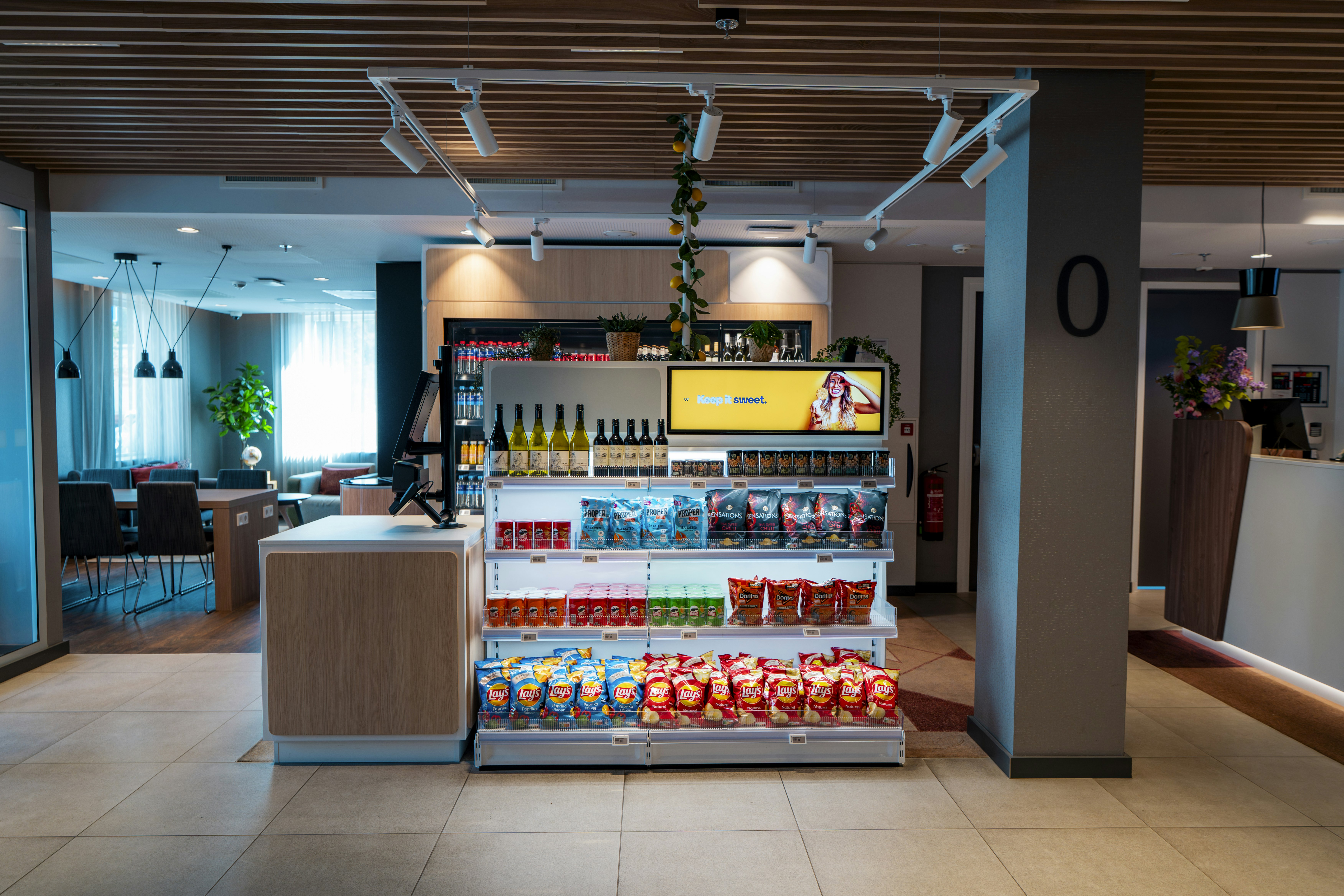 Holiday Inn Eindhoven Airport 10/50
