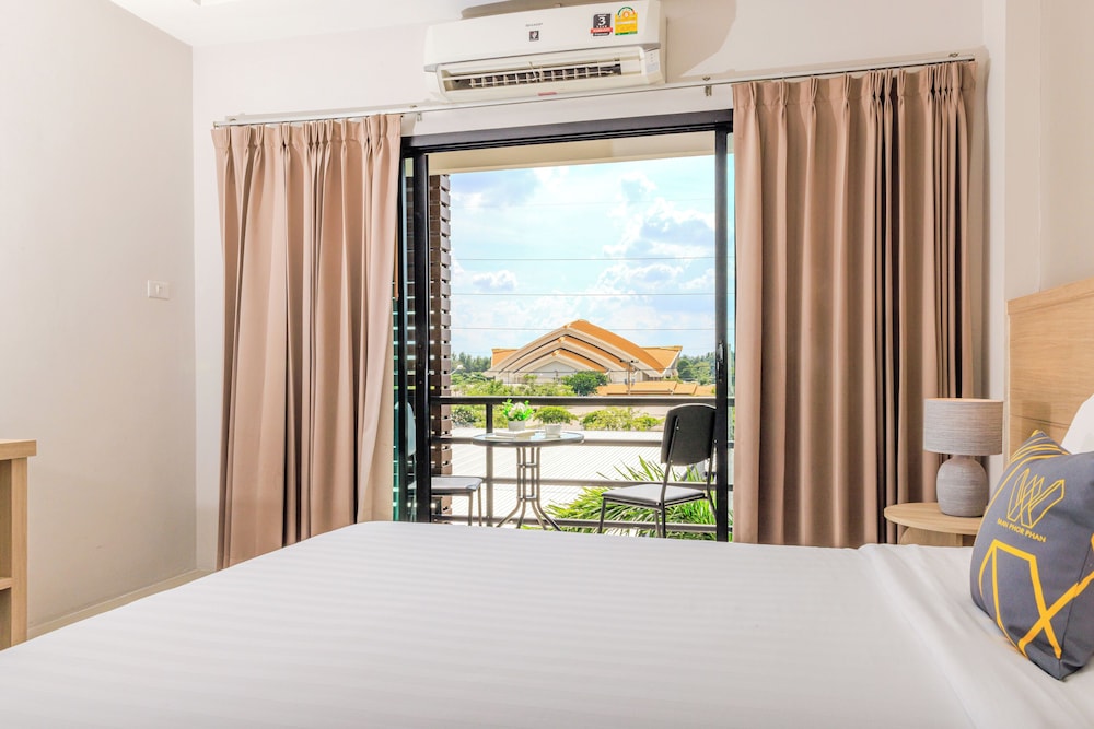 Baan Phor Phan Hotel 19/48