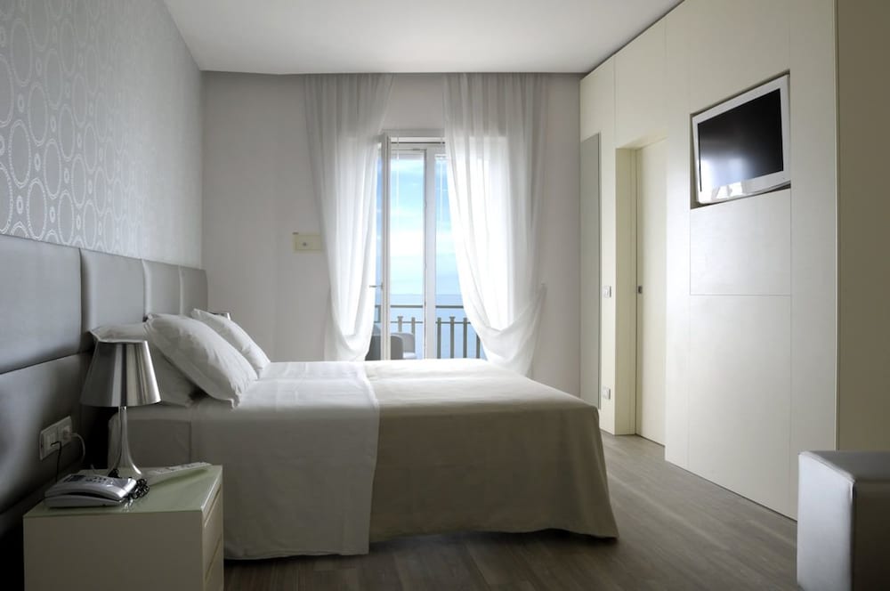 Hotel Torremaura 7/31