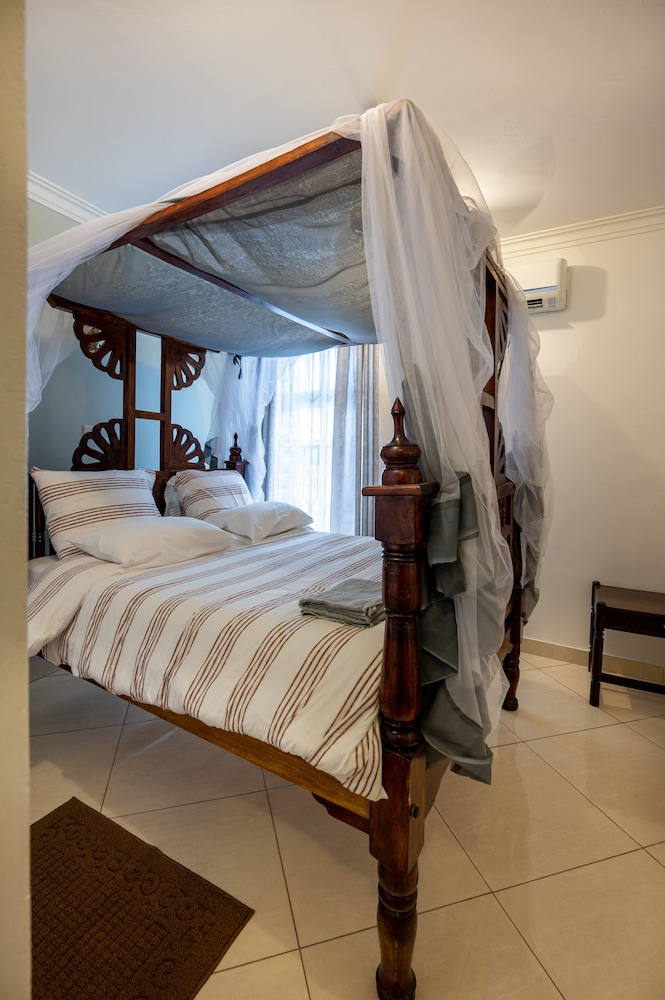 Nyali Villa 14/40