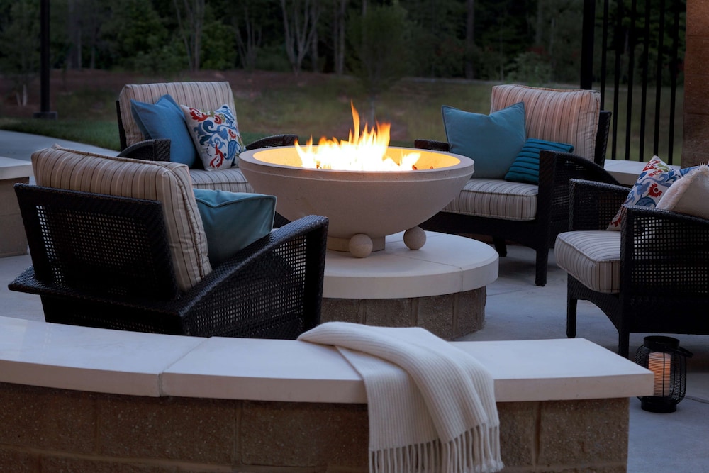 Hyatt House Raleigh-Durham Airport 34/66