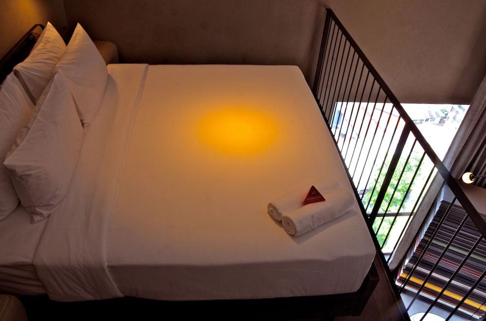 MOV Hotel Kuala Lumpur 24/48