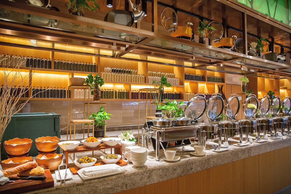 Holiday Inn Changsha Dawangshan 52/72
