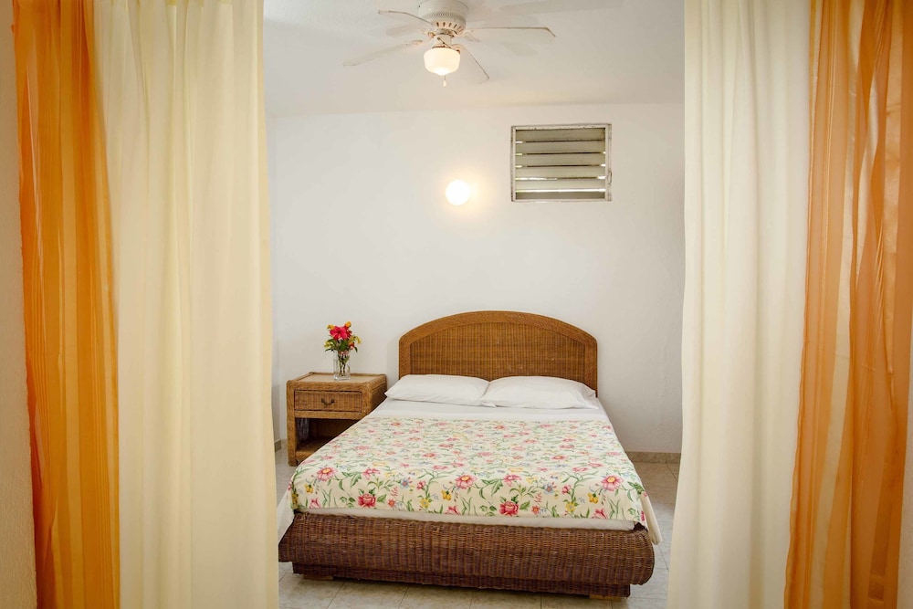Hotel-Restaurant Cyvadier Plage 13/50