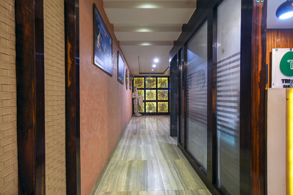 Treebo Shivani 26/46