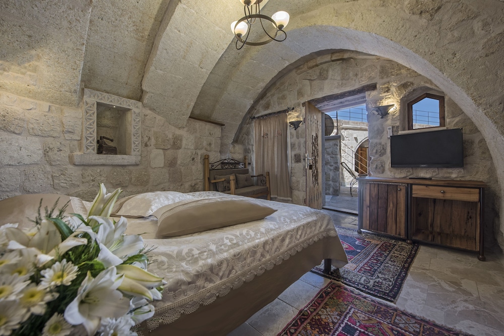 Aydinli Cave House 24/66