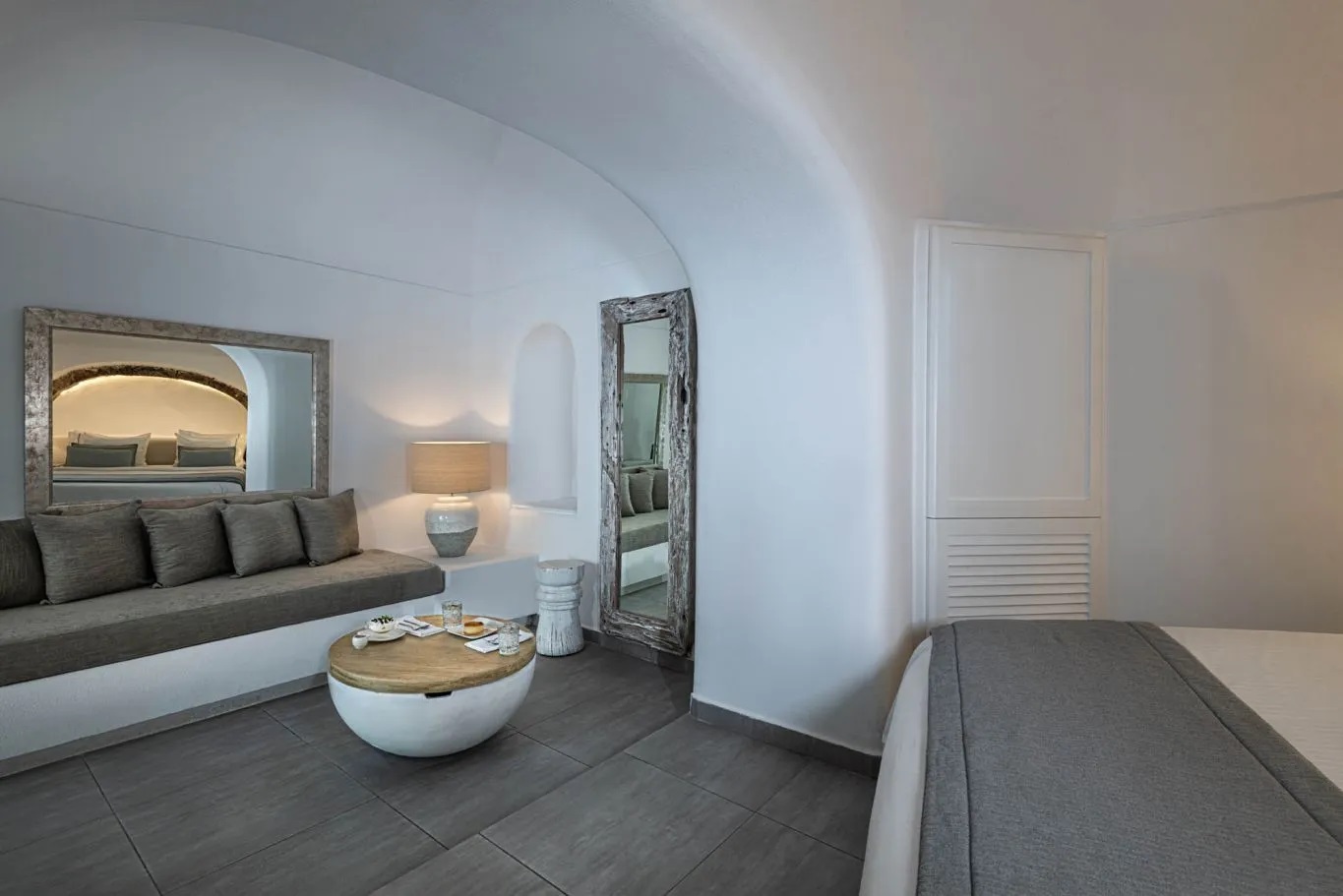 Senior, Suite, Partial Sea View, Outdoor Jetted Tub